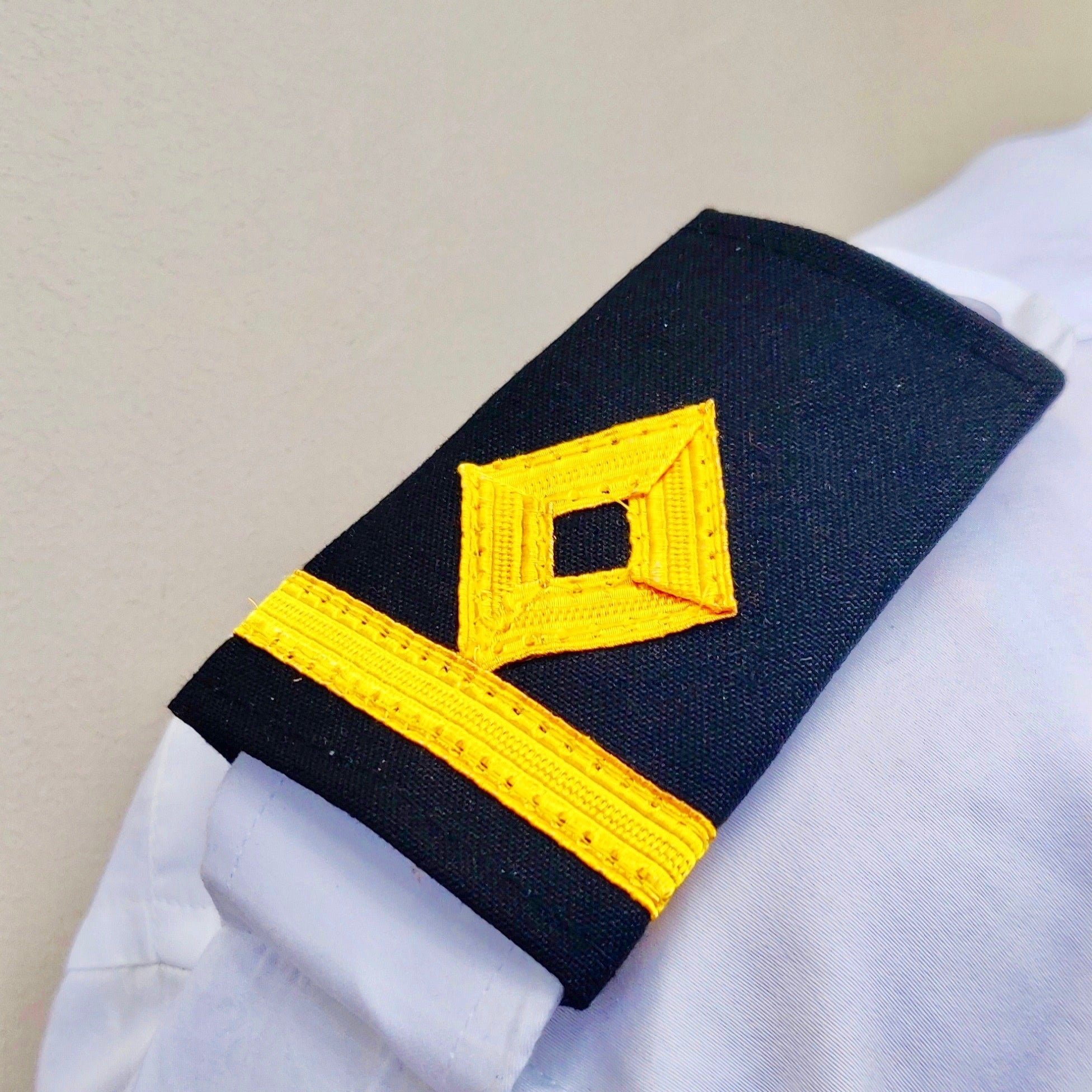 Third Officer Epaulette
