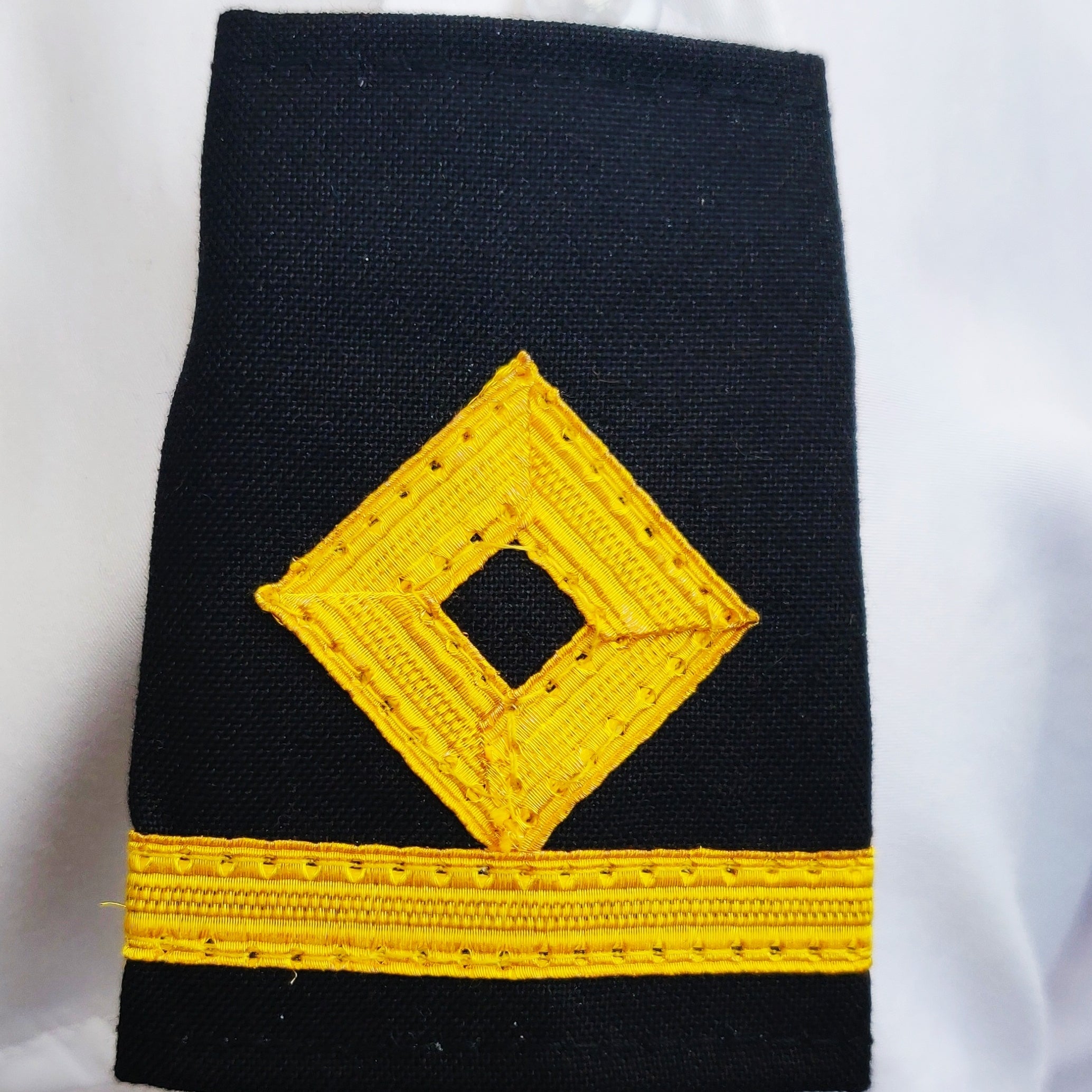 Third Officer Epaulette